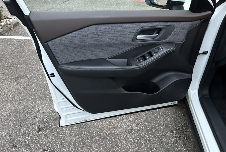 Nissan X-Trail e-Power 204ch N-Connecta / TOIT OUVRANT/ Première main / TVA / Suivi Nissan / 5 Place