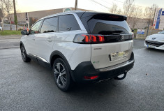 Peugeot 5008 II Phase 2 1.5 BlueHDi EAT8 S&S 130 CV GT 