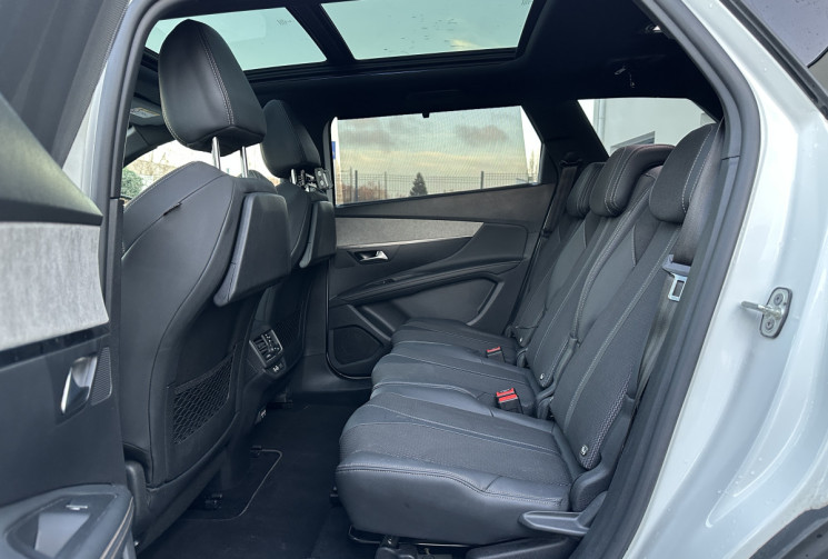 Peugeot 5008 II Phase 2 1.5 BlueHDi EAT8 S&S 130 CV GT 