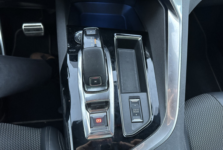 Peugeot 5008 II Phase 2 1.5 BlueHDi EAT8 S&S 130 CV GT 