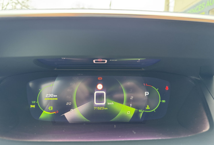 Peugeot 2008 Allure 1.5 BlueHDI 130 ch EAT8 / 1ERE MAIN / Cockpit / Carplay / TVA