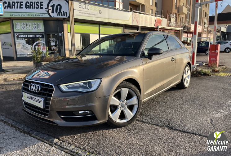 Audi A3 Série 3 2.0 TDi S-Tronic6 S&S 150 cv Boîte auto