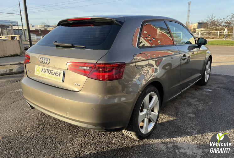 Audi A3 Série 3 2.0 TDi S-Tronic6 S&S 150 cv Boîte auto