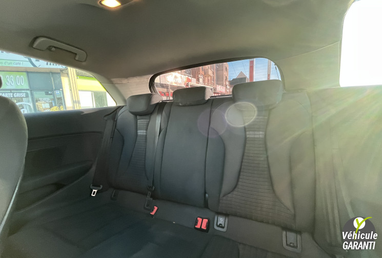 Audi A3 Série 3 2.0 TDi S-Tronic6 S&S 150 cv Boîte auto