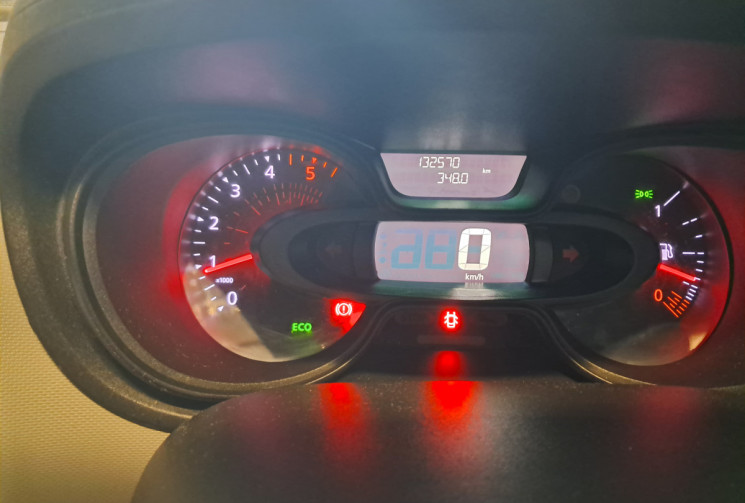 Renault Trafic  1.6 dCi 95 CONFORT L1H1 1000 KG - TBE - 1ER MAIN - SUIVI GGE - GARANTIE