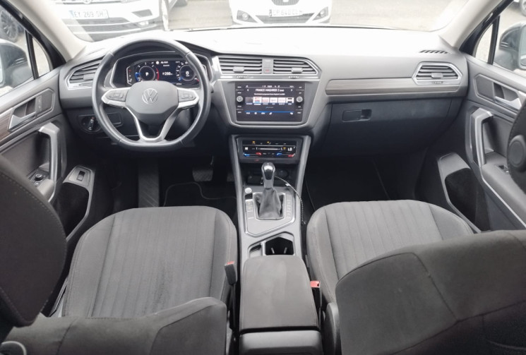 Volkswagen TIGUAN ALLSPACE LIFE 2.0 TDI 150CH 7 PLACES * CARNET VW * ATTELAGE AMOVIBLE 