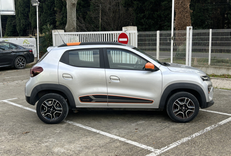 Dacia Spring EV 45 Confort + GPS / Caméra de recul / Bluetooth