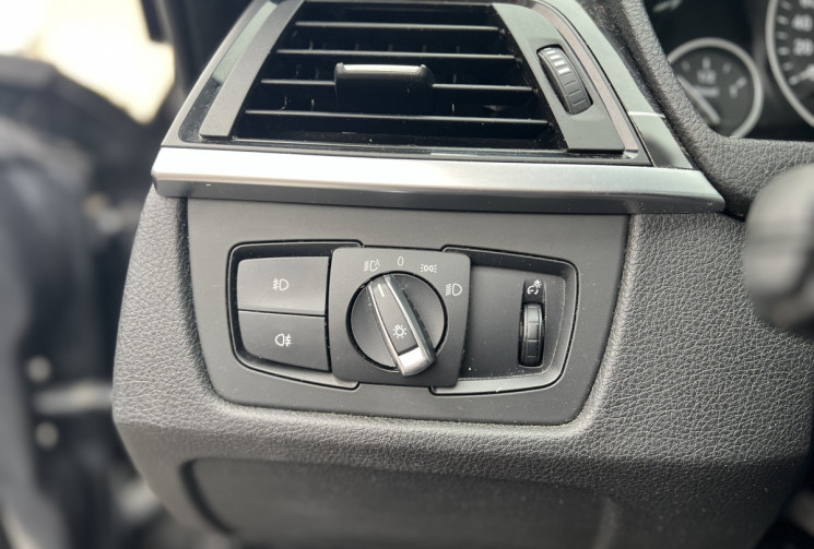 BMW Série 4 (F32) Coupé 420d 2.0 d xDrive 184 cv Boîte auto LUXURY