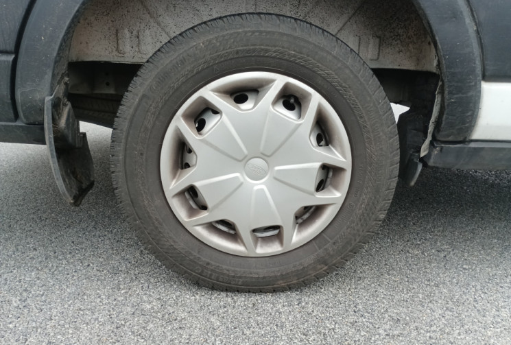 Ford Transit  2.0 TDCI ECOBLUE TURBO 130 CV ( moteur 113000 km ) finition trend business