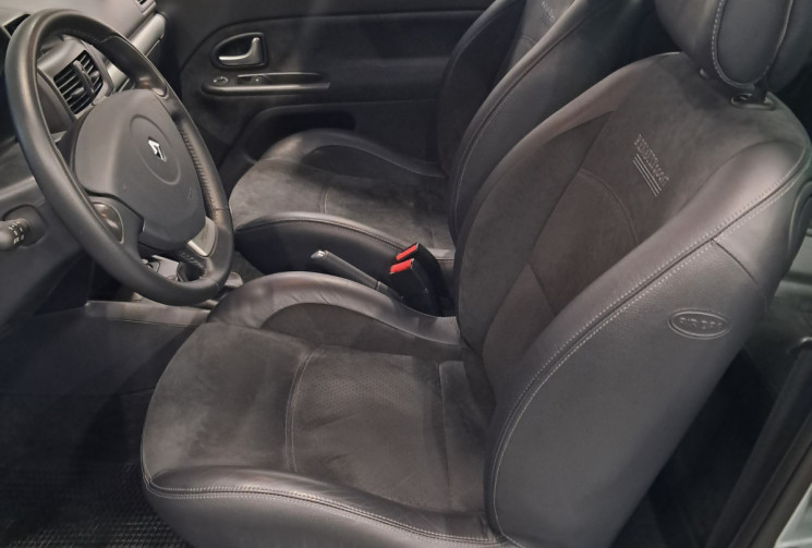 Renault Clio 2.0 172  RS SPORT - ETAT COLLECTION - FACTURES GGE - GARANTIE -