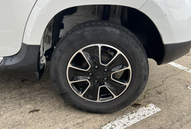 Dacia Duster 1.2 TCe 125 Black Touch 4x2 Phase 2 / Caméra / Cuir / GPS / 2ème Main