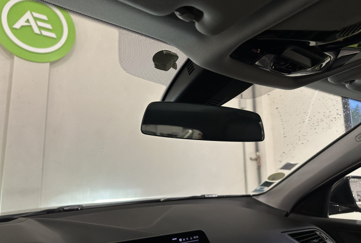 BMW Série 1 F40 118dA 150ch Edition Sport