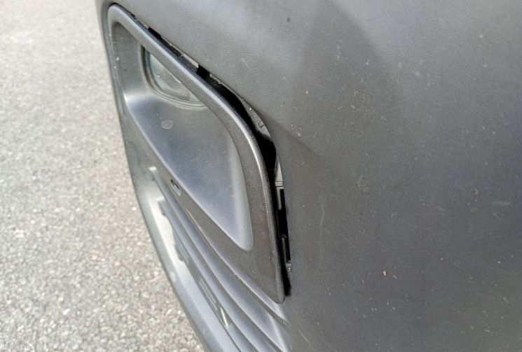 Peugeot Partner Fourgon Standard 650KG BlueHDI 100 / Attelage