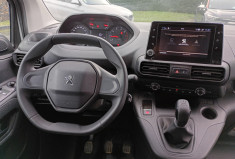 Peugeot Partner Fourgon Standard 650KG BlueHDI 100 / Attelage