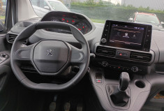 Peugeot Partner Fourgon Standard 650KG BlueHDI 100 / Attelage