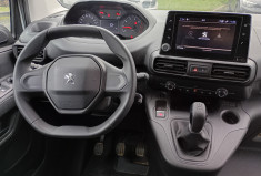 Peugeot Partner Fourgon Standard 650KG BlueHDI 100 / Attelage