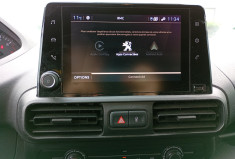 Peugeot Partner Fourgon Standard 650KG BlueHDI 100 / Attelage