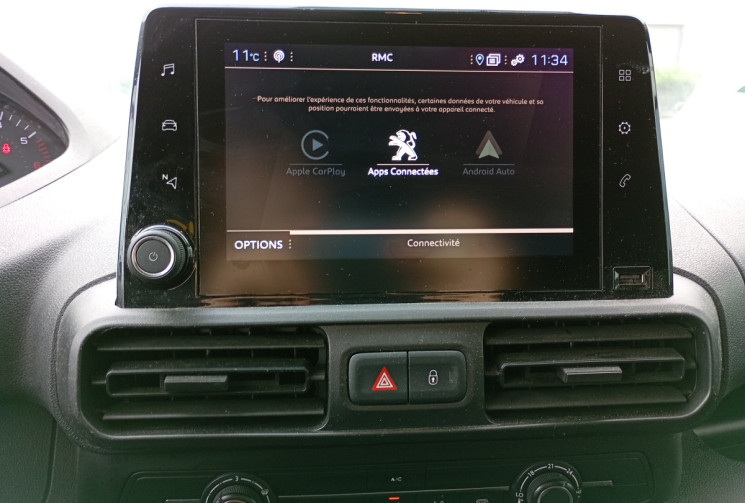 Peugeot Partner Fourgon Standard 650KG BlueHDI 100 / Attelage