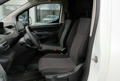 Peugeot Partner Fourgon Standard 650KG BlueHDI 100 / Attelage