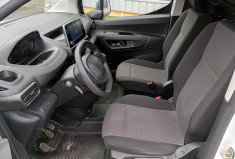 Peugeot Partner Fourgon Standard 650KG BlueHDI 100 / Attelage