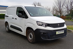 Peugeot Partner Fourgon Standard 650KG BlueHDI 100 / Attelage