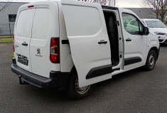 Peugeot Partner Fourgon Standard 650KG BlueHDI 100 / Attelage