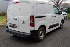 Peugeot Partner Fourgon Standard 650KG BlueHDI 100 / Attelage