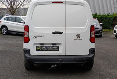 Peugeot Partner Fourgon Standard 650KG BlueHDI 100 / Attelage