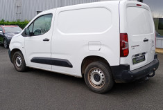 Peugeot Partner Fourgon Standard 650KG BlueHDI 100 / Attelage