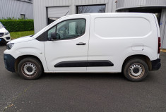 Peugeot Partner Fourgon Standard 650KG BlueHDI 100 / Attelage