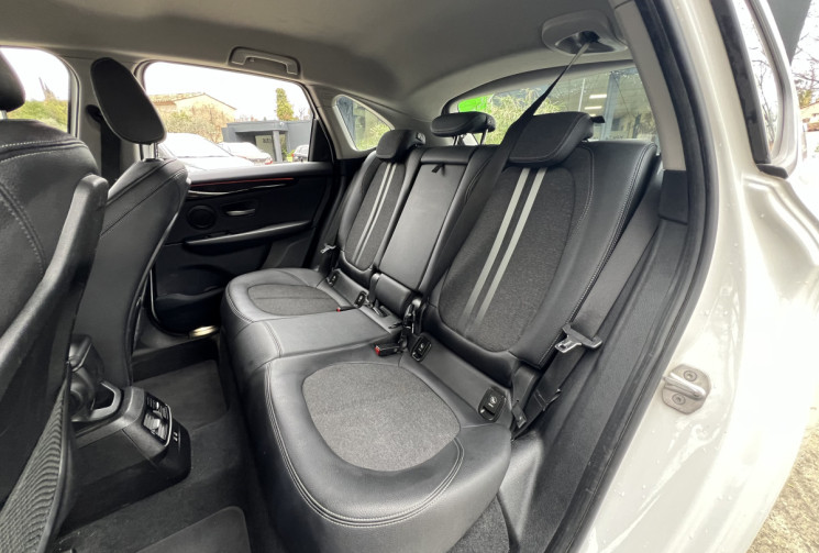 BMW Série 2 (F45) LCI Active Tourer 225xe 1.5 224 Sport / Sièges Electriques Chauffants / Caméra 