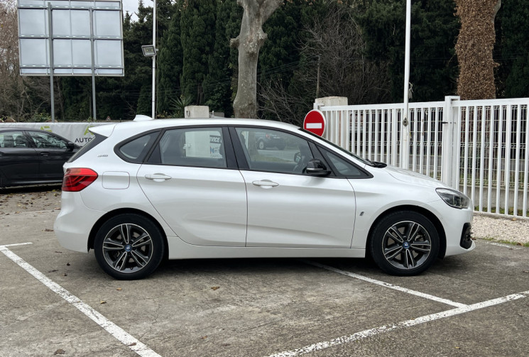 BMW Série 2 (F45) LCI Active Tourer 225xe 1.5 224 Sport / Sièges Electriques Chauffants / Caméra 