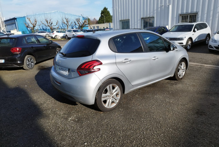 Peugeot 208 1L2  82CV STYLE 
