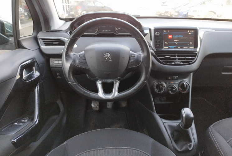 Peugeot 208 1L2  82CV STYLE 