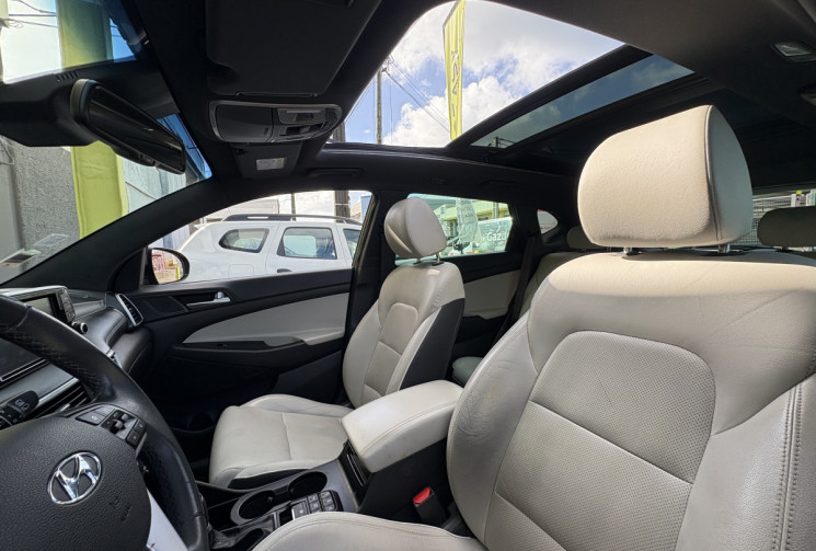 Hyundai Tucson III Phase 2 1.6 CRDi 16V 4WD DCT7 S&S 136 cv // Boîte auto // Toit ouvrant