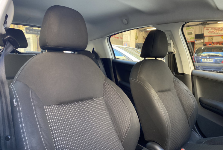 Peugeot 208 1.2 110 ch allure eat6 5 portes