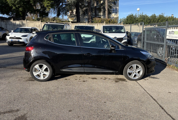 Renault Clio IV / 0.9 TCE / 90 CH / INTENS 