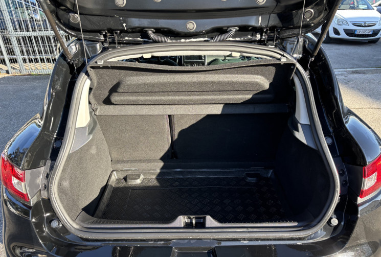 Renault Clio IV / 0.9 TCE / 90 CH / INTENS 