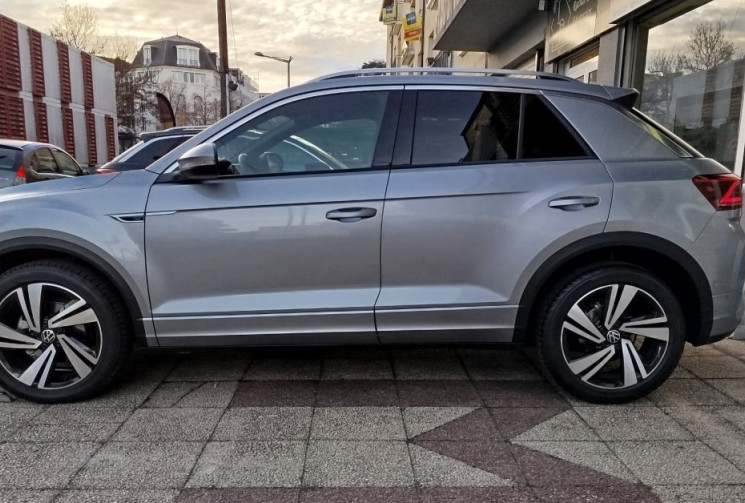Volkswagen T-Roc Phase 2 / 1.5 TSI DSG7 150 cv R Line