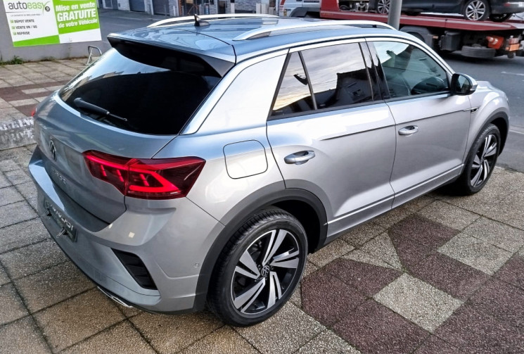 Volkswagen T-Roc Phase 2 / 1.5 TSI DSG7 150 cv R Line