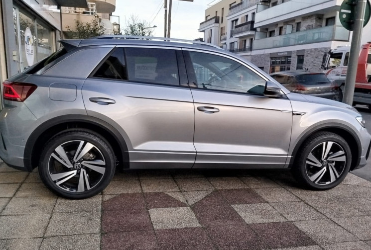 Volkswagen T-Roc Phase 2 / 1.5 TSI DSG7 150 cv R Line