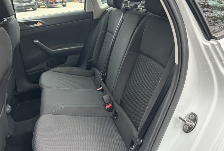 Volkswagen Polo VI 1.0 i 65 Confortline Radar de recul / Apple Carplay android auto / Bluetooth