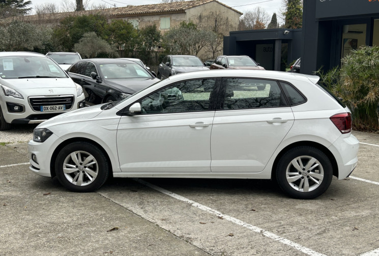 Volkswagen Polo VI 1.0 i 65 Confortline Radar de recul / Apple Carplay android auto / Bluetooth