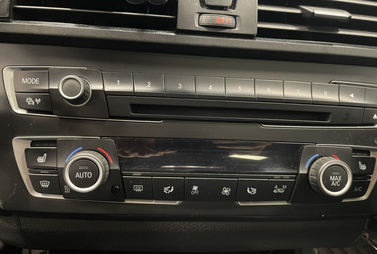 BMW Série 1 135i 3.0i 320 CH xDrive BVA F20