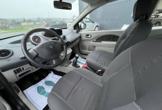 Renault Twingo 1.2 16V 75 CH NIGHT & DAY 51000 KMS 1ERE MAIN