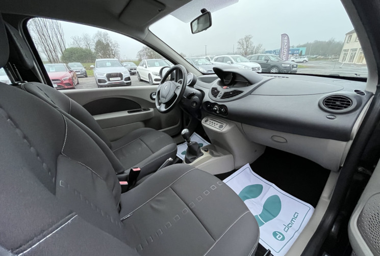 Renault Twingo 1.2 16V 75 CH NIGHT & DAY 51000 KMS 1ERE MAIN