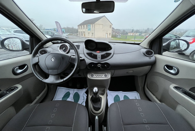 Renault Twingo 1.2 16V 75 CH NIGHT & DAY 51000 KMS 1ERE MAIN