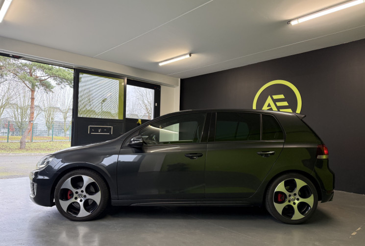 Volkswagen Golf 6 2.0 TSI 210 GTI 5P