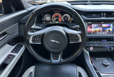 Jaguar XF 3.0 V6 S AWD 381ch / Toit pano / HUD / HiFi Meridian