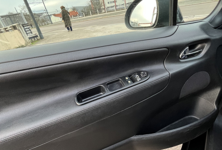 Peugeot 207 Peugeot 207 1.6 VTi 120 ch